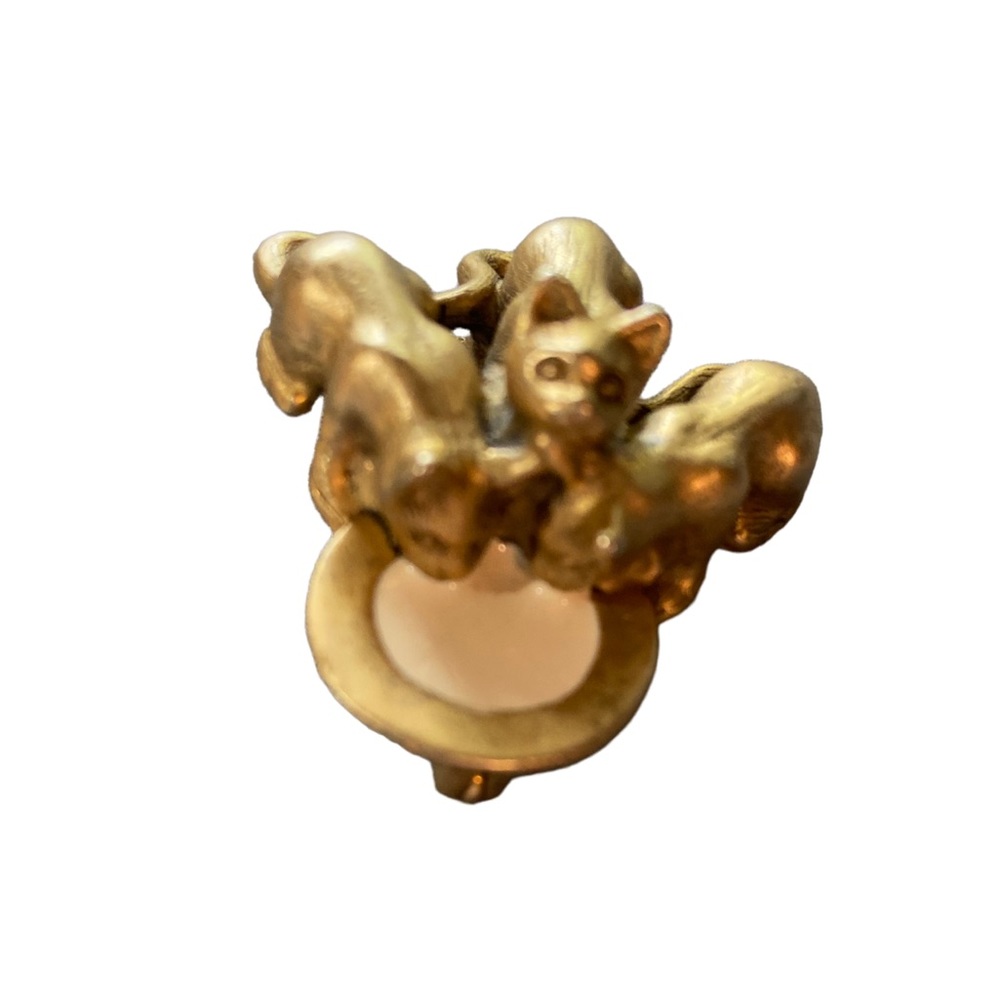 Cats Drinking Milk Vintage AJC Gold Pin Brooch